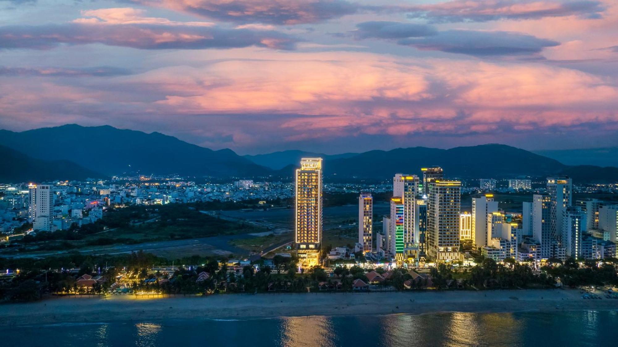 Best Western Premier Marvella Nha Trang Exteriör bild